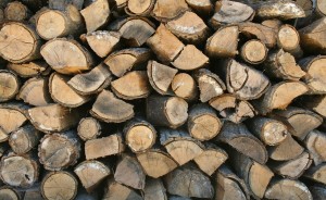 firewood-599141_1280